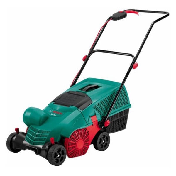 Provzdušňovač trávníku